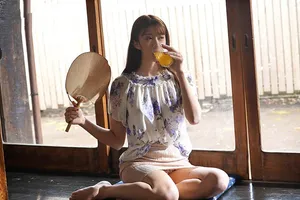 Mùa hè buồn chán ở quê trả bài bà xã cạnh nhà thiếu thốn vì lấy người chồng già
